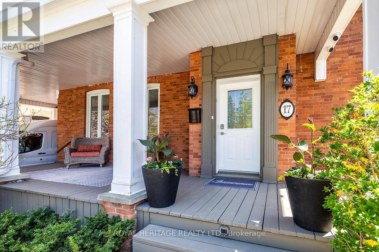 Kawartha Lakes (lindsay), ON K9V3R7,17 FRANCIS STREET