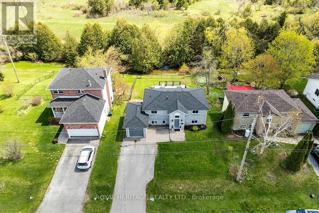 Kawartha Lakes (lindsay), ON K9V4R1,54 CHAMPLAIN BOULEVARD
