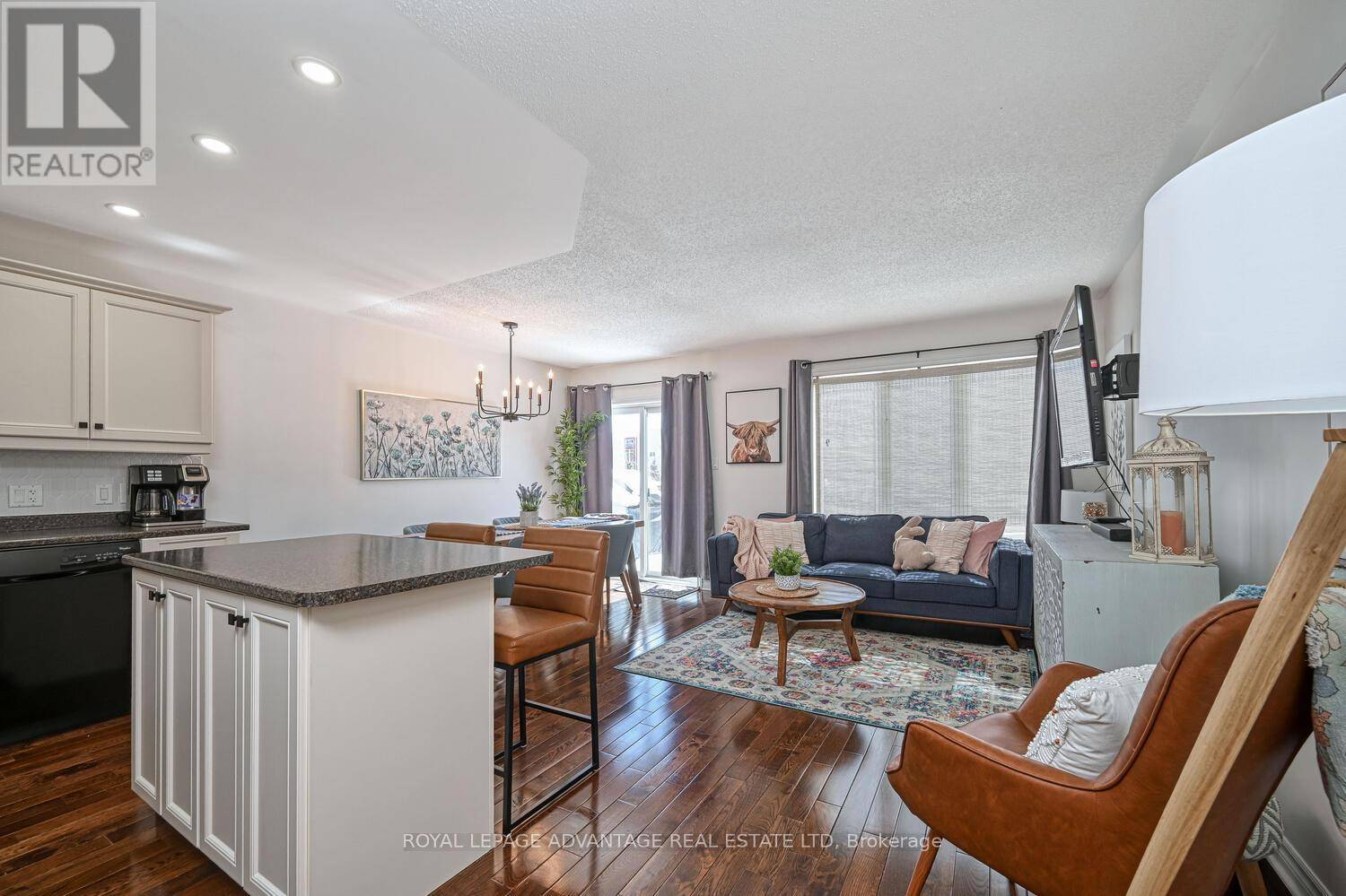 Carleton Place, ON K7C1C5,230 MIGUEL STREET