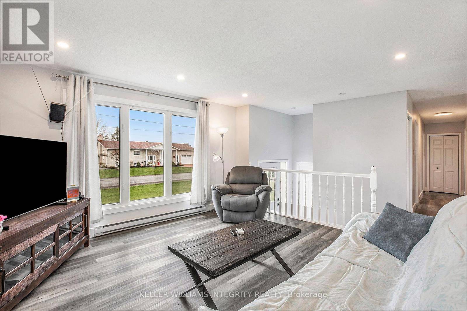 Russell, ON K0A1W0,22 DOLLARD STREET