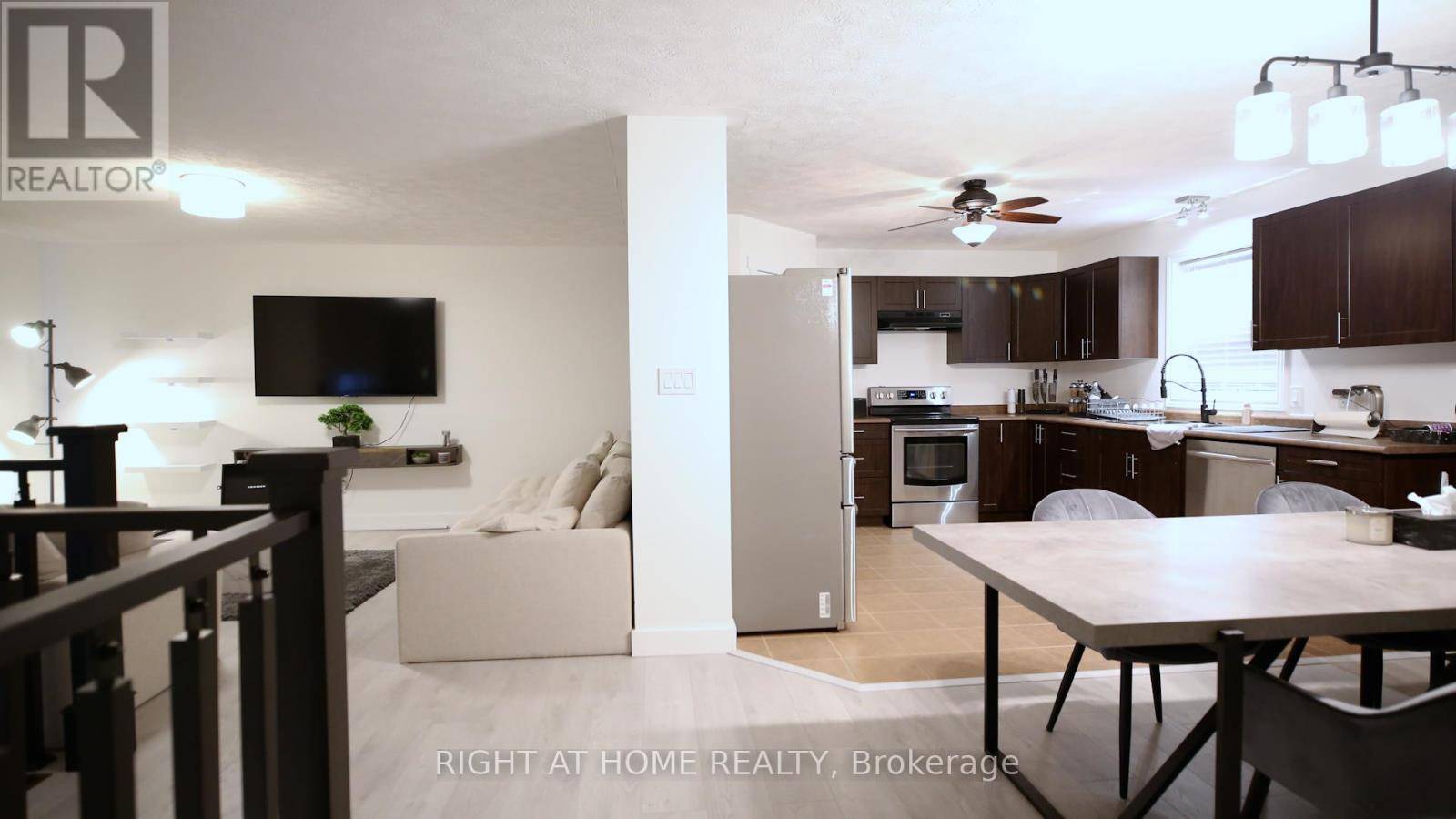 West Nipissing (sturgeon Falls), ON P2B0A1,590 DEMERS STREET