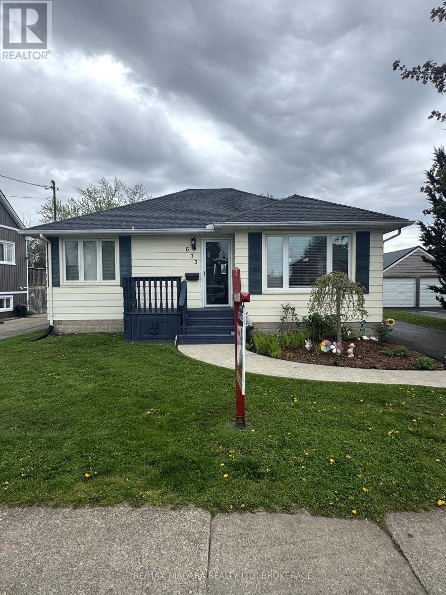 Port Colborne (main Street), ON L3K4V9,673 FIELDEN AVENUE