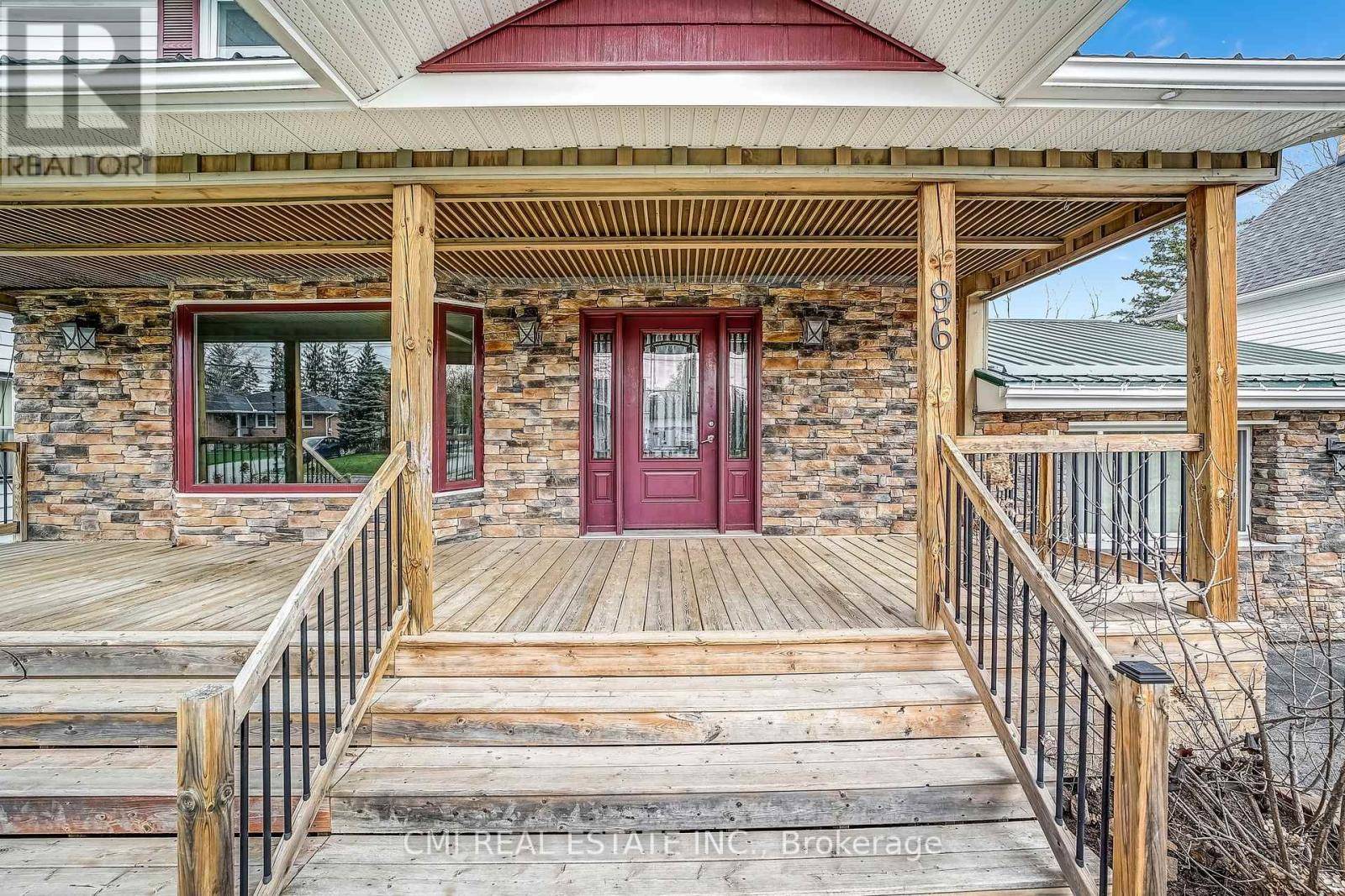 Kawartha Lakes (lindsay), ON K9V3W7,96 ELGIN STREET