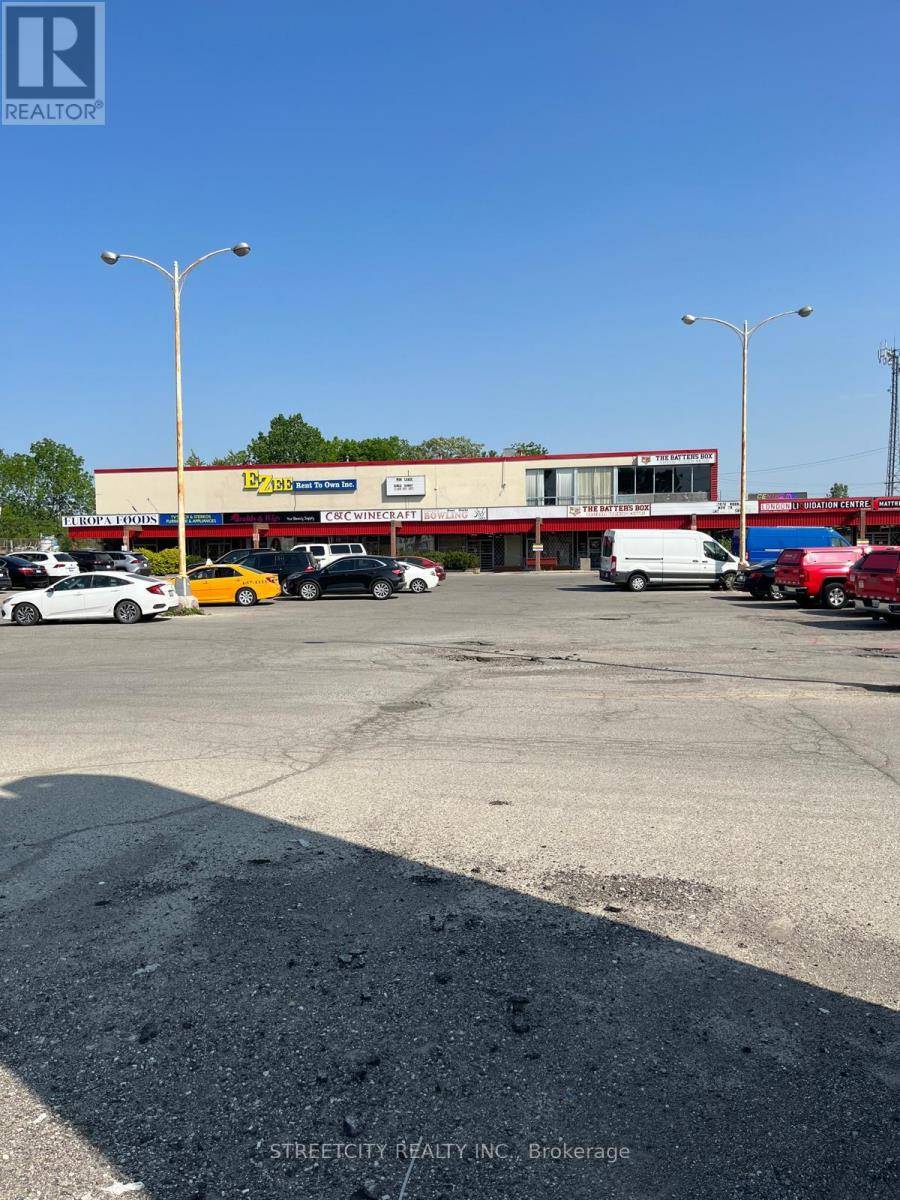 London East (east H), ON N5W3B9,1472 Dundas ST East #Upper