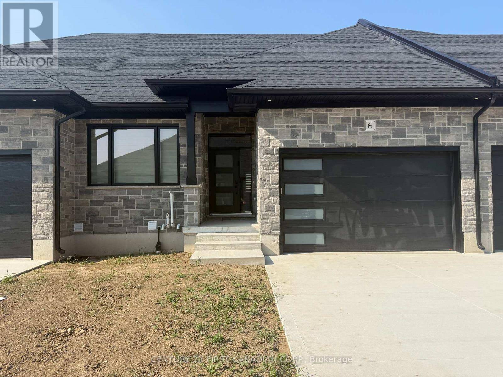North Middlesex (alisa Craig), ON N0M1A0,32 Postma CRES #6