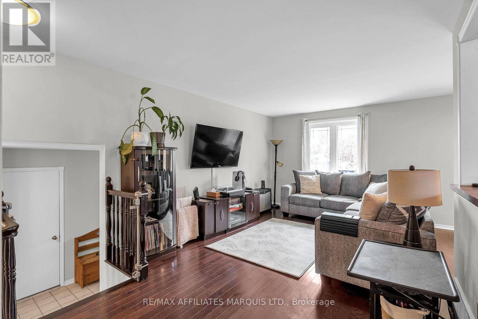Cornwall, ON K6H6S8,740 CHAMPLAIN DRIVE
