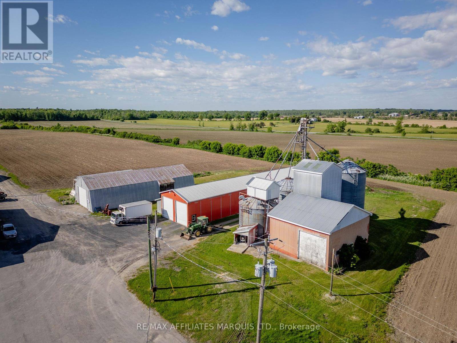 South Glengarry, ON K0C1L0,20731 CONCESSION 5 ROAD