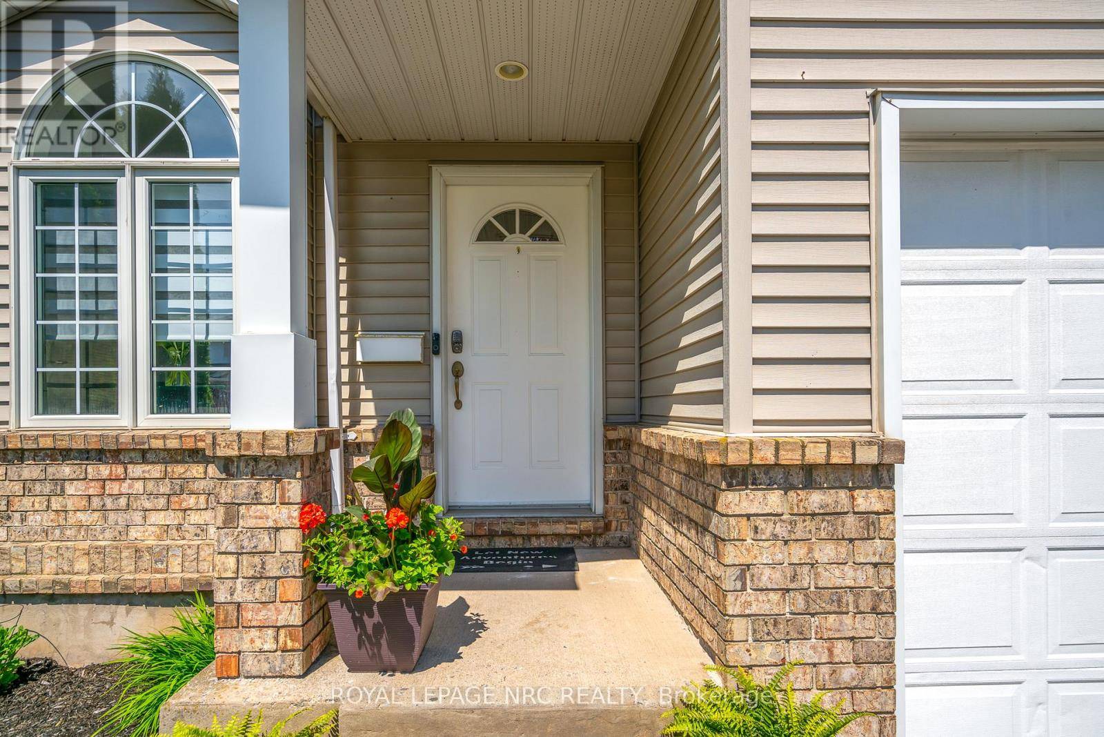 Niagara Falls (ascot), ON L2H3B4,7707 CORTINA CRESCENT