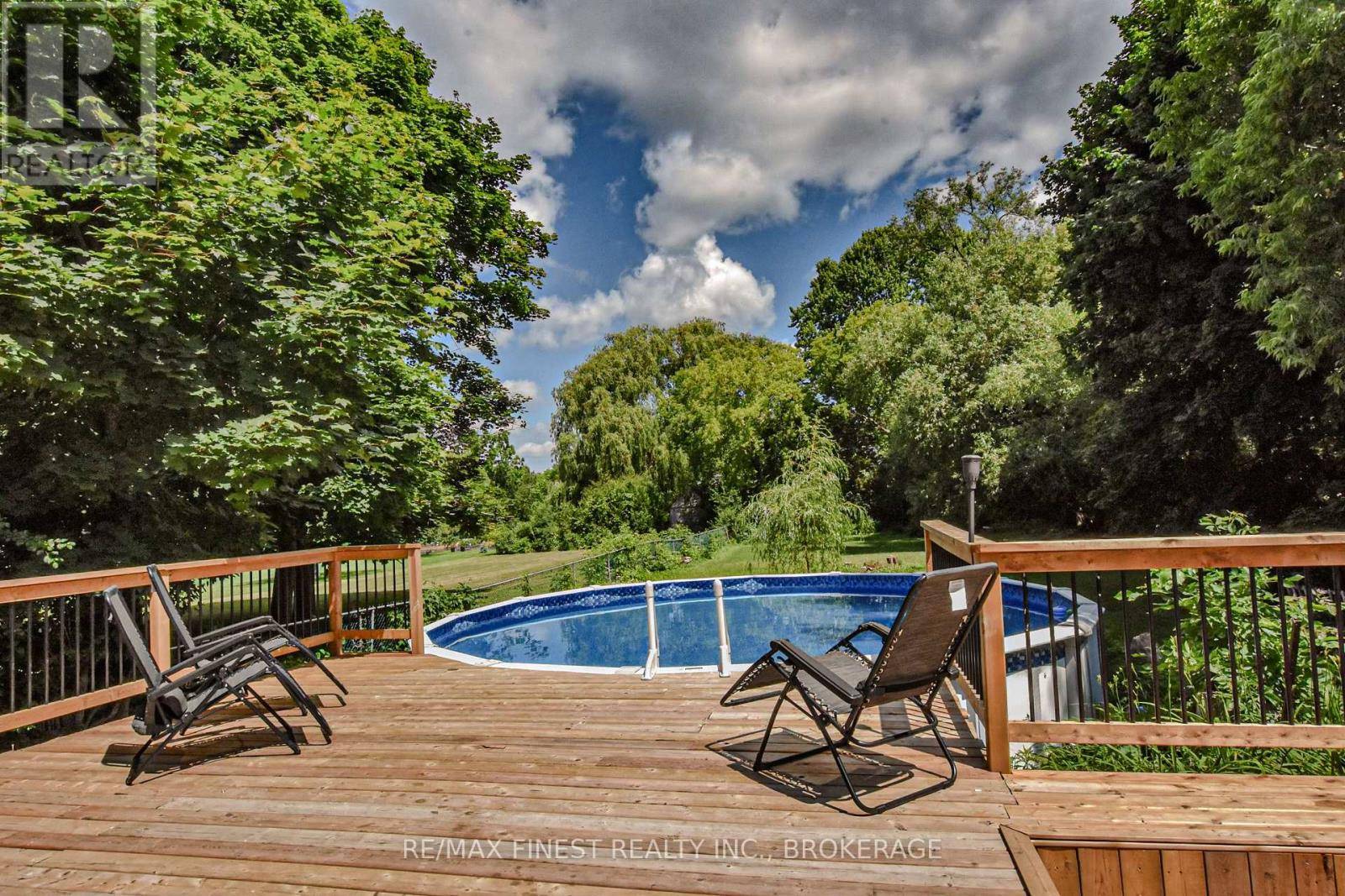 Kingston (west Of Sir John A. Blvd), ON K7M2Z9,165 PHILLIPS STREET