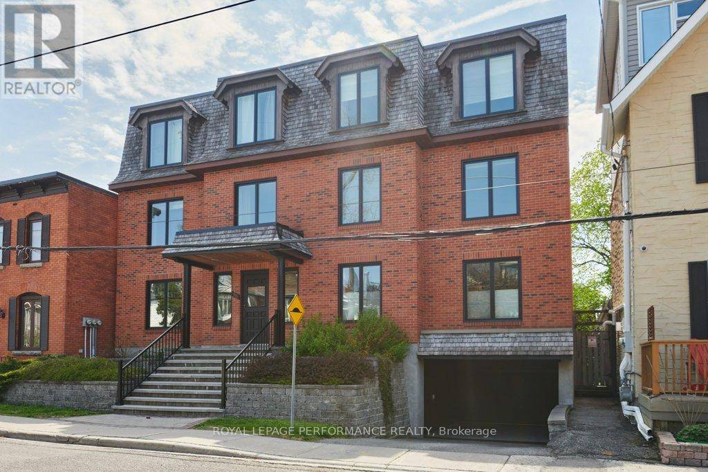 Ottawa, ON K2P0X2,96 Frank ST #2