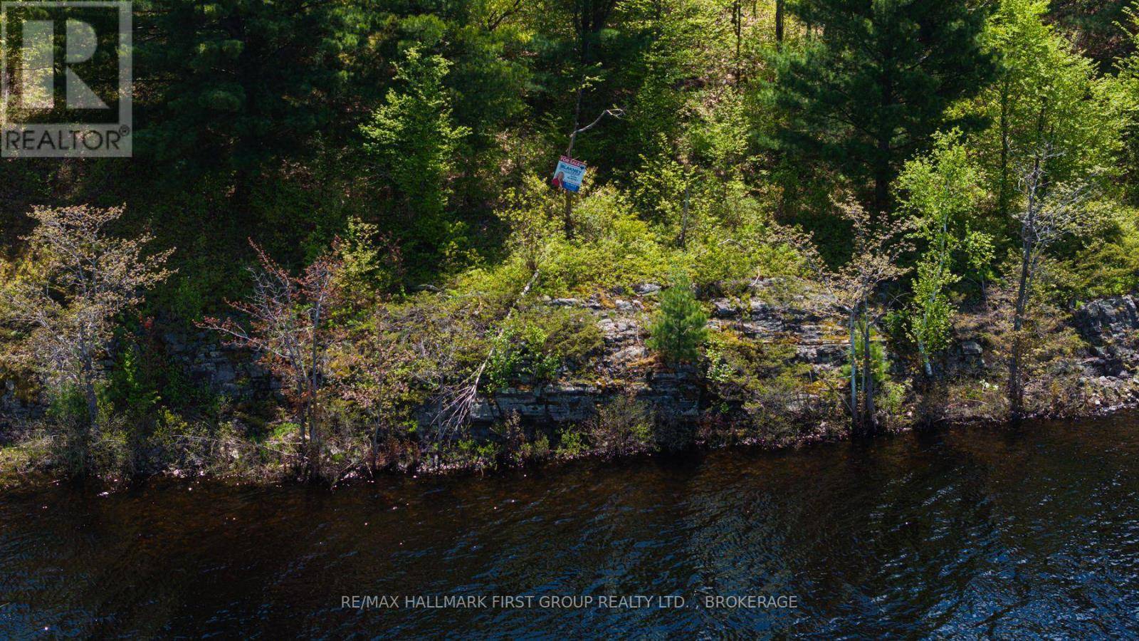 Frontenac (frontenac Centre), ON K0H1B0,1052 WATERS EDGE LANE
