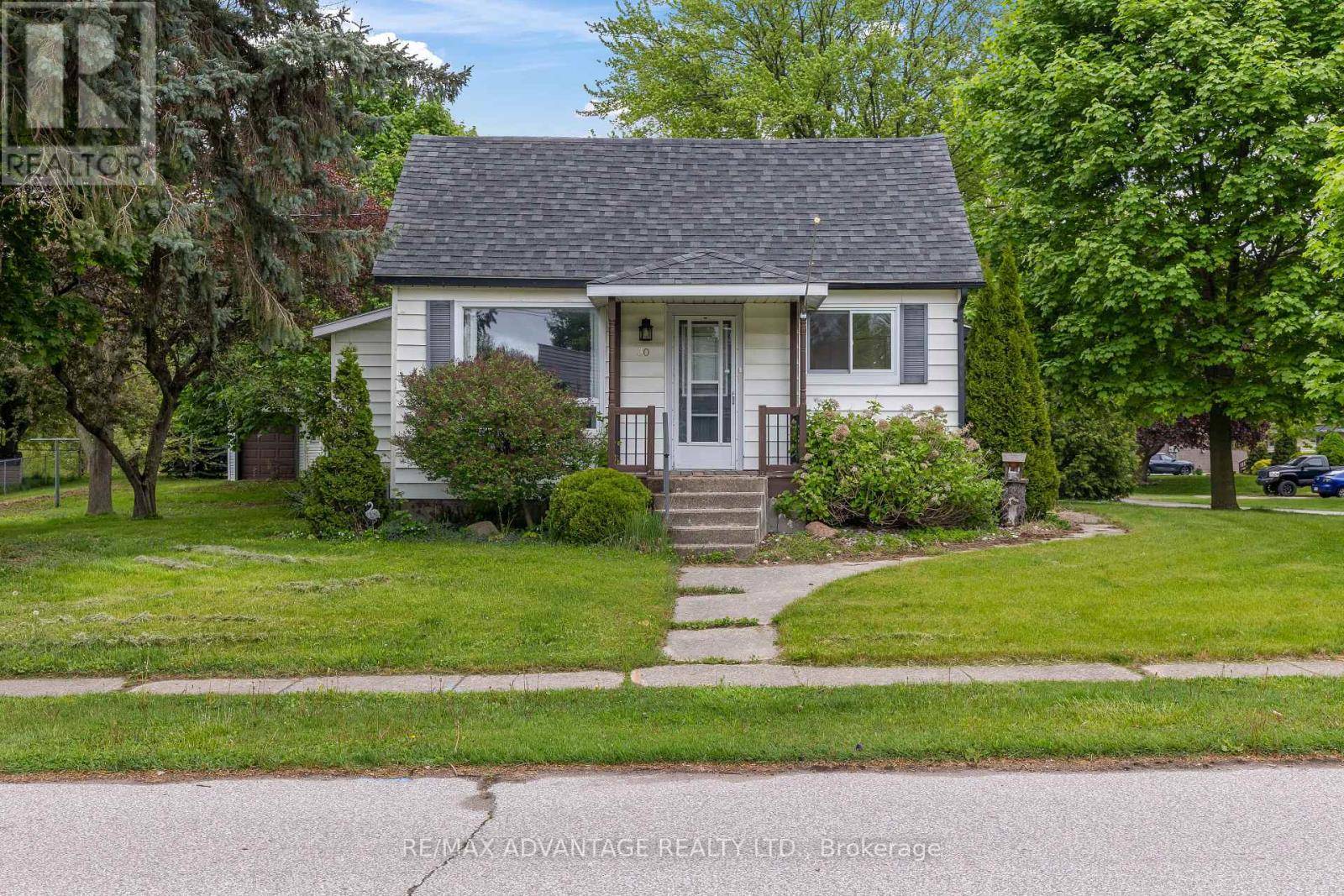 Chatham-kent (ridgetown), ON N0P2C0,30 BROADWAY STREET