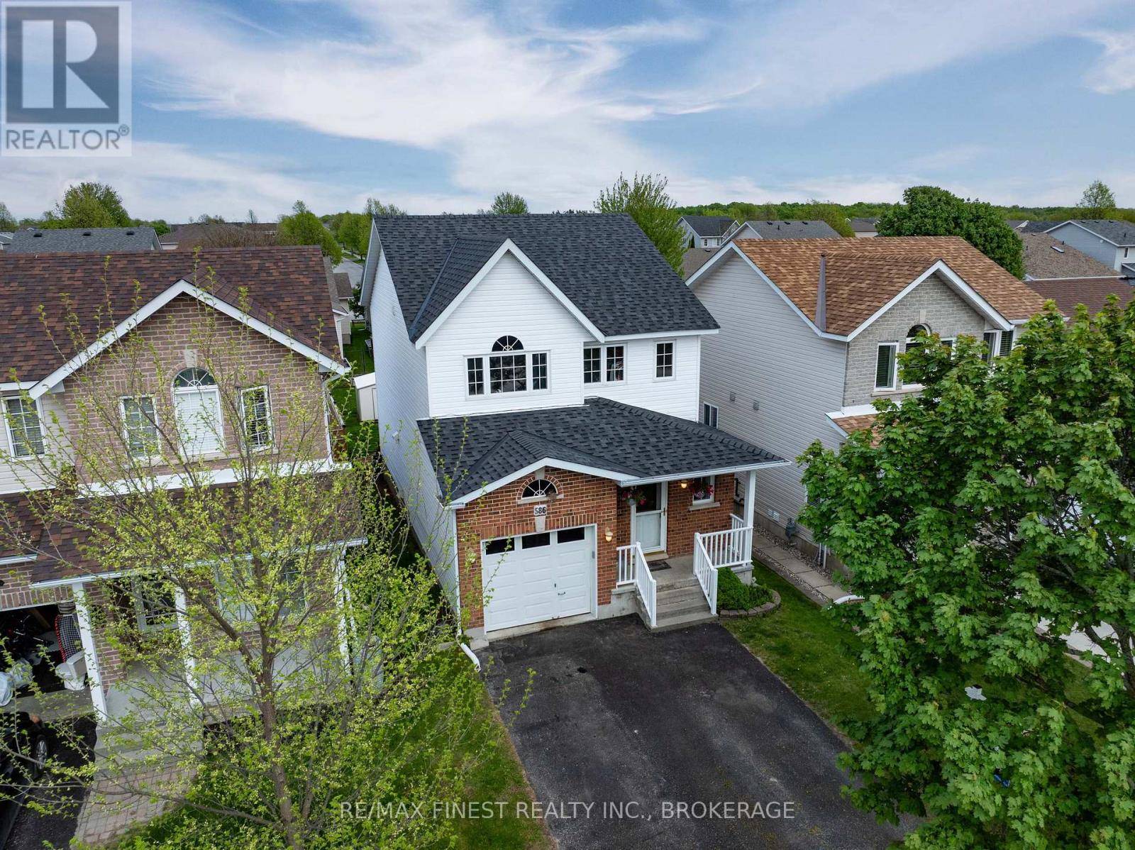 Kingston (kingston East (incl Barret Crt)), ON K7K7H6,586 FREEMAN CRESCENT