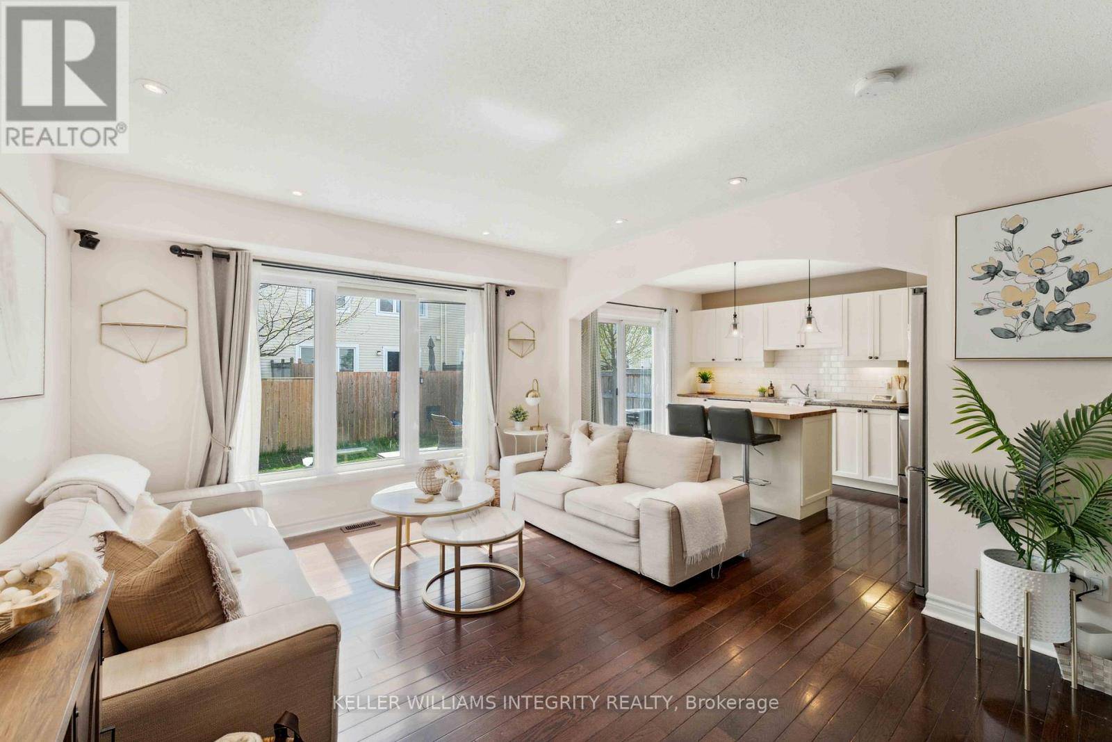 Ottawa, ON K2S0N5,1051 PAMPERO CRESCENT