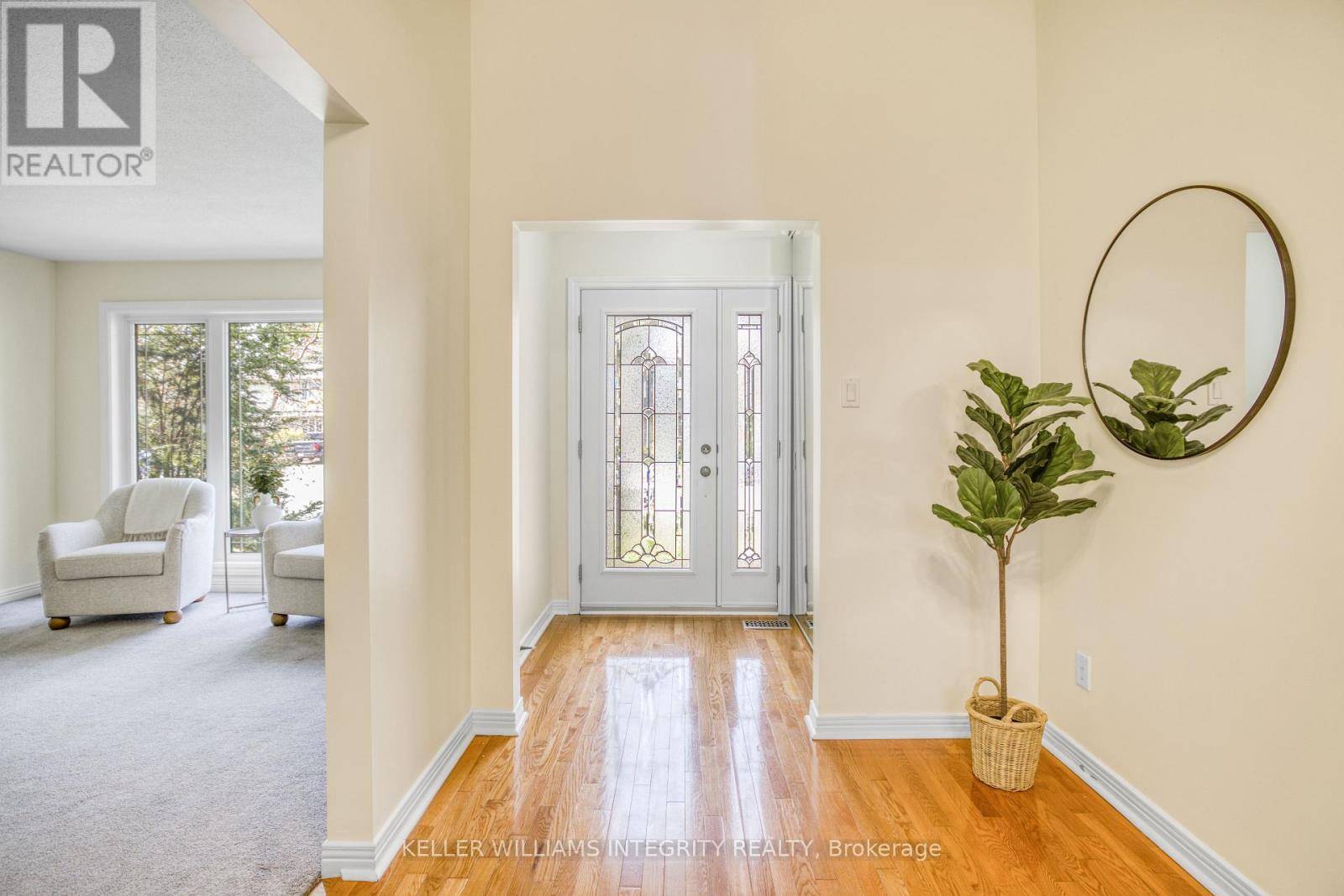 Ottawa, ON K1V9R2,714 MOONEYS BAY PLACE