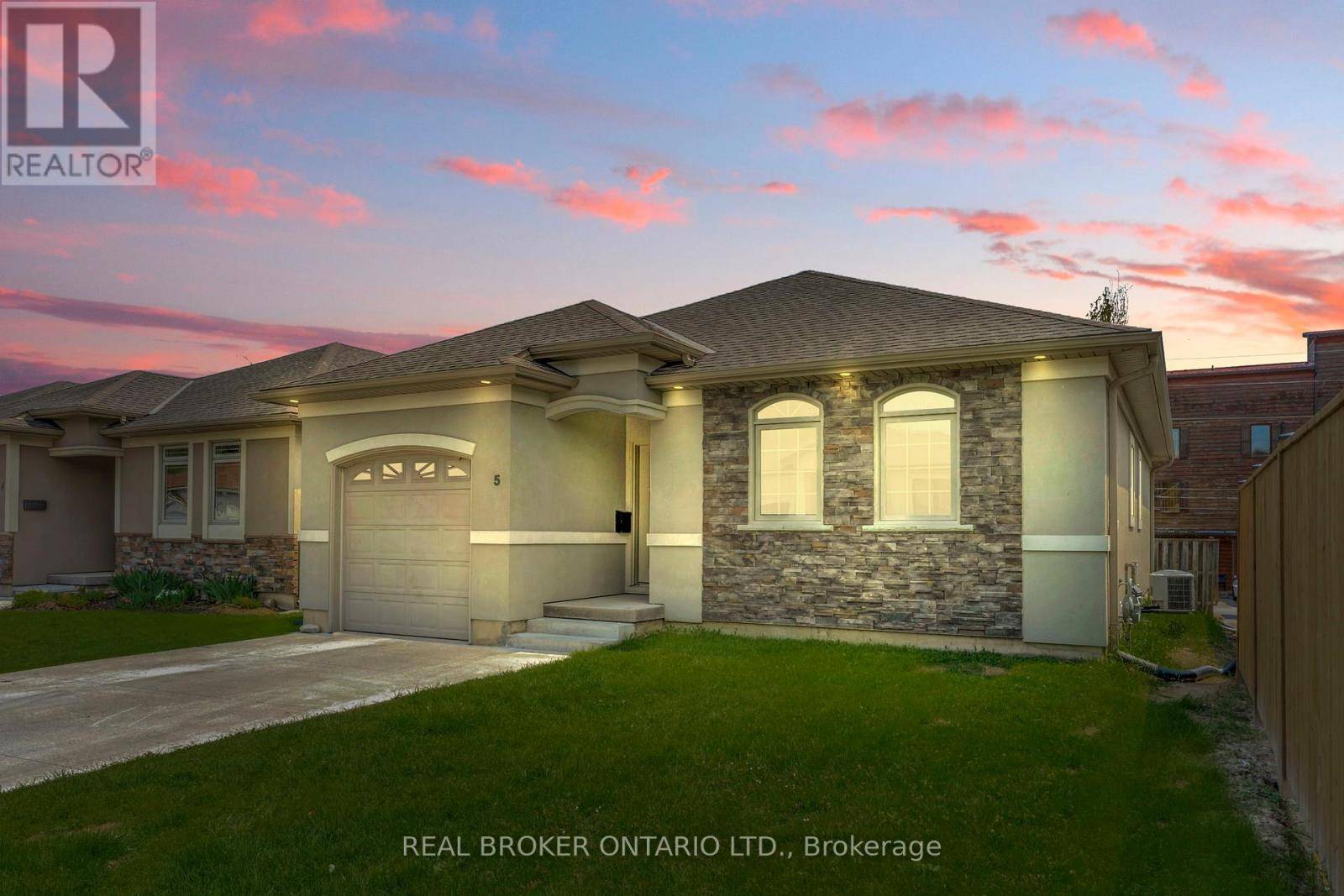 Tillsonburg, ON N4G5X3,5 John Pound RD #5