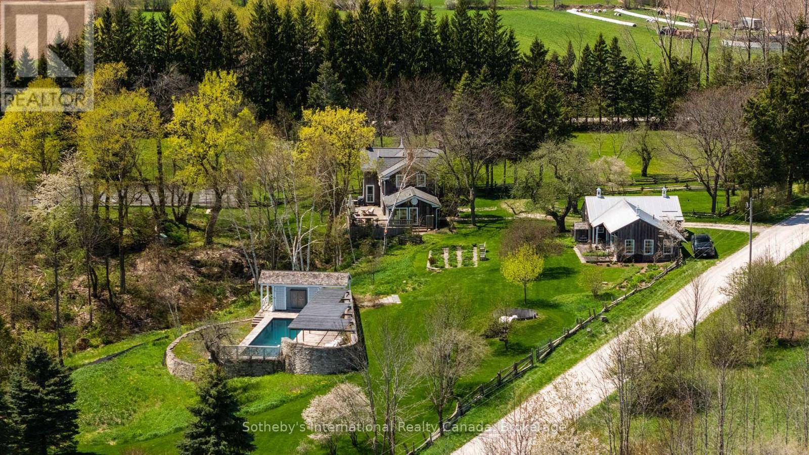Grey Highlands, ON N4L1W7,47014 OLD MAIL ROAD
