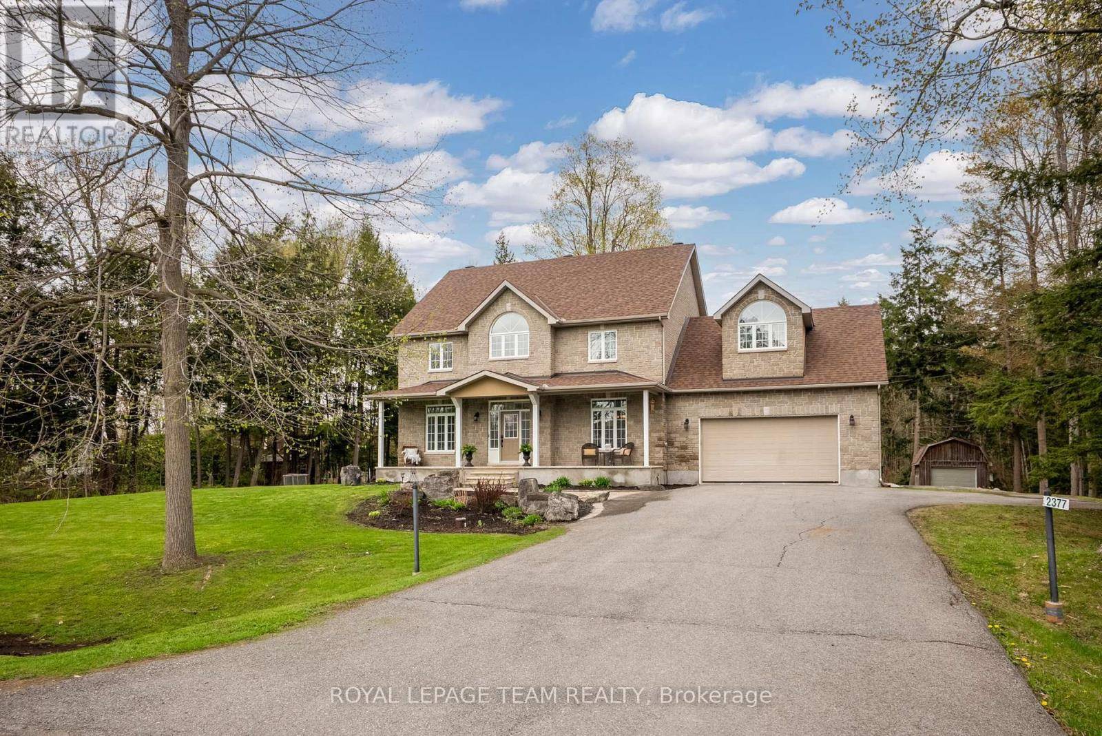 Ottawa, ON K4M1B4,2377 PINE AVENUE