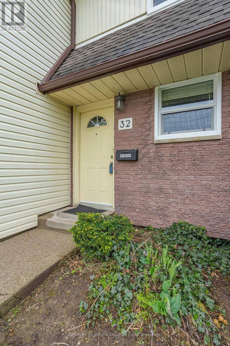 London East (east I), ON N5V1A1,1919 Trafalgar ST #32