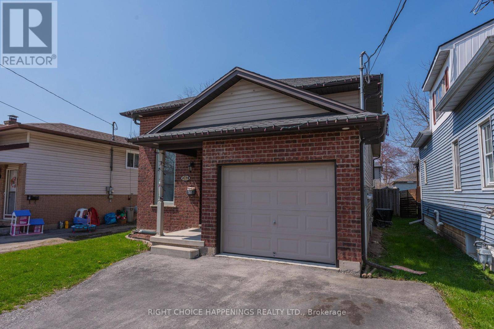 Welland (lincoln/crowland), ON L3B2K3,282 WRIGHT STREET
