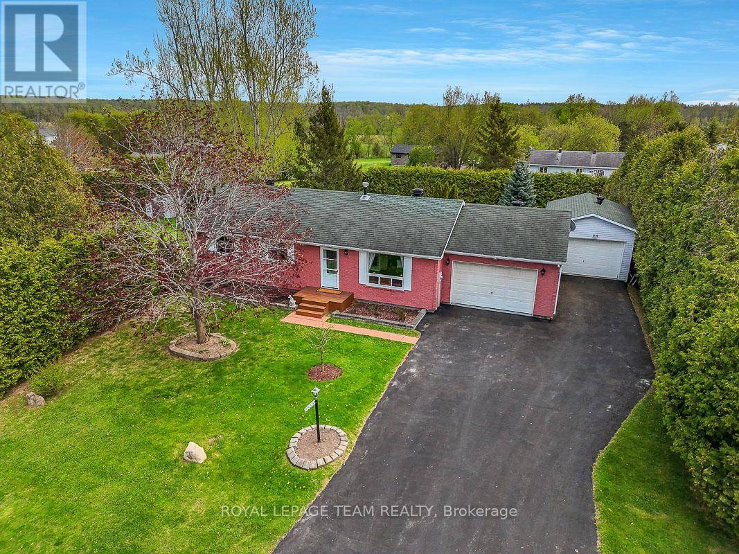 Ottawa, ON K0A2P0,2833 GLENWOOD DRIVE