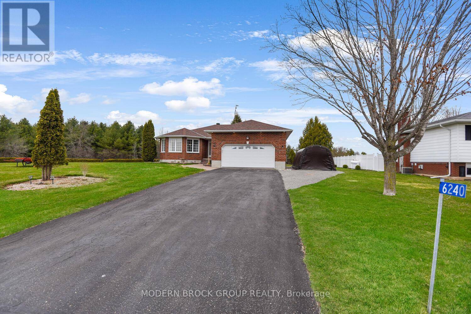 Elizabethtown-kitley, ON K6V5T4,6240 COUNTY ROAD 46 ROAD