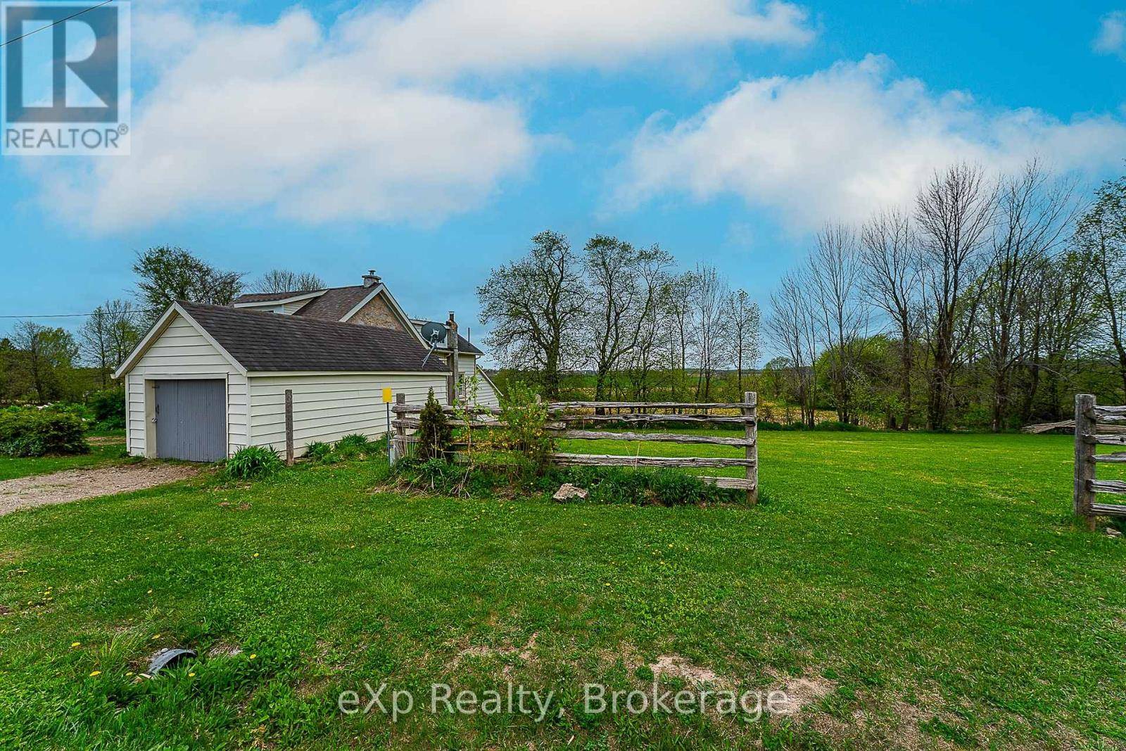 Chatsworth, ON N0H1K0,135786 CONCESSION 8