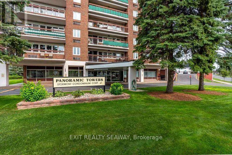 Cornwall, ON K6H1Z1,308 East Second ST East #701