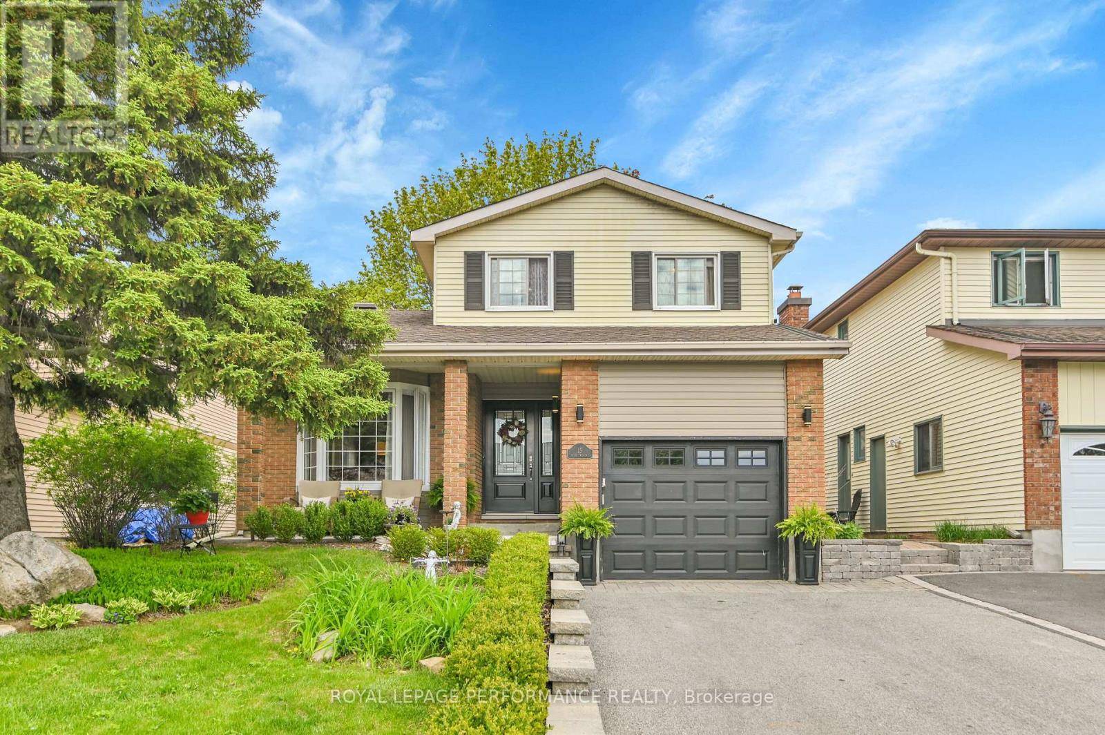 Ottawa, ON K2J2M3,15 AVERY CRESCENT