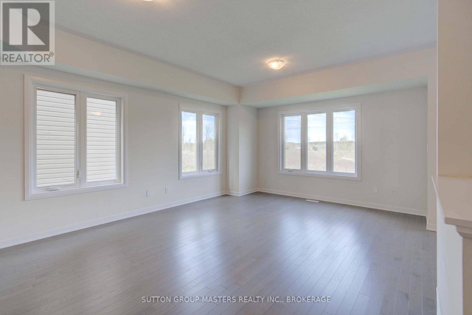 Loyalist (bath), ON K0H1G0,102 OAKMONT DRIVE