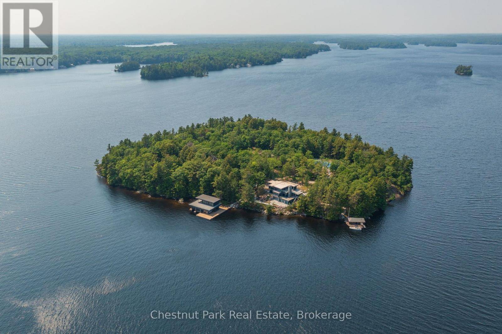 Muskoka Lakes (wood (muskoka Lakes)), ON P0B1A0,1 BASS