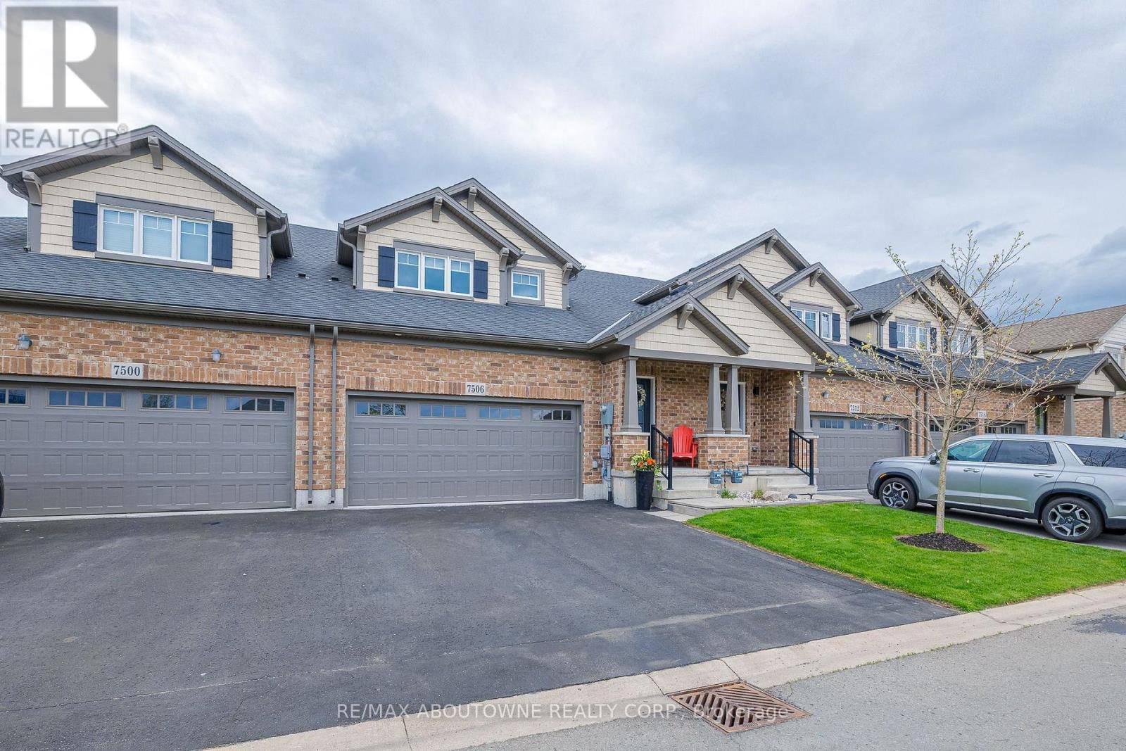 Niagara Falls (oldfield), ON L2G0A8,7506 Clubview LN #132