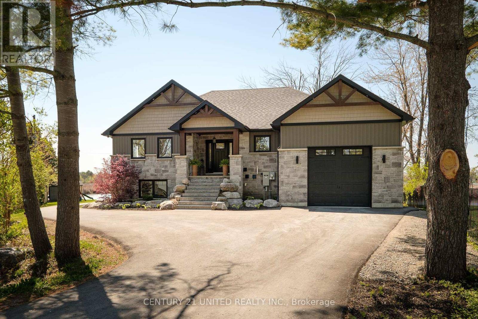 Selwyn, ON K0L1T0,1168 ROGER PLACE