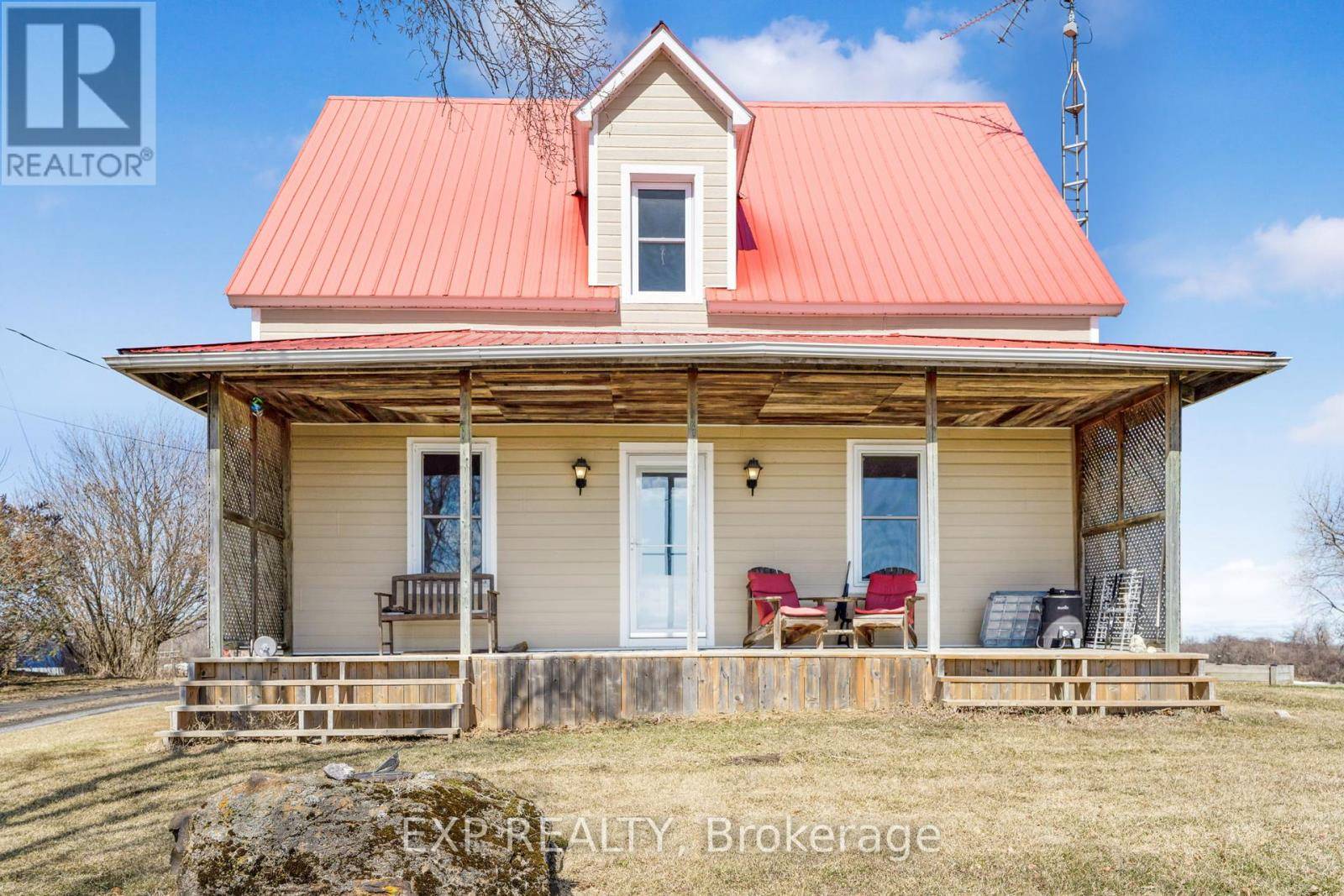 North Glengarry, ON K0B1E0,20405 LAGGAN-GLENELG ROAD