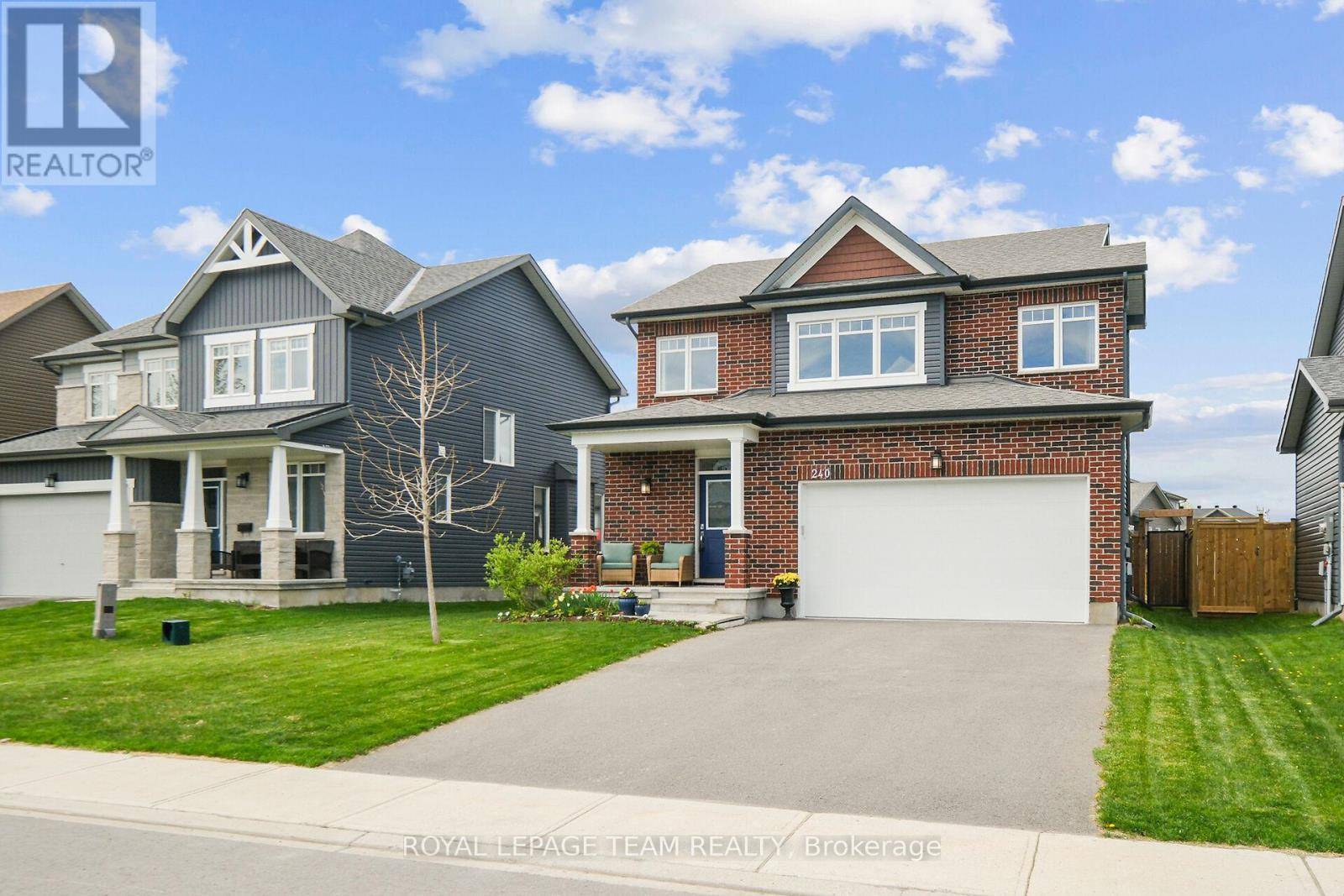 Carleton Place, ON K7C0H3,240 BOYD STREET