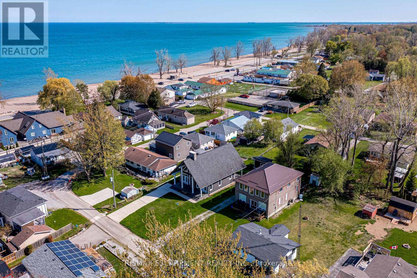 Norfolk (turkey Point), ON N0E1T0,18 WALTER STREET