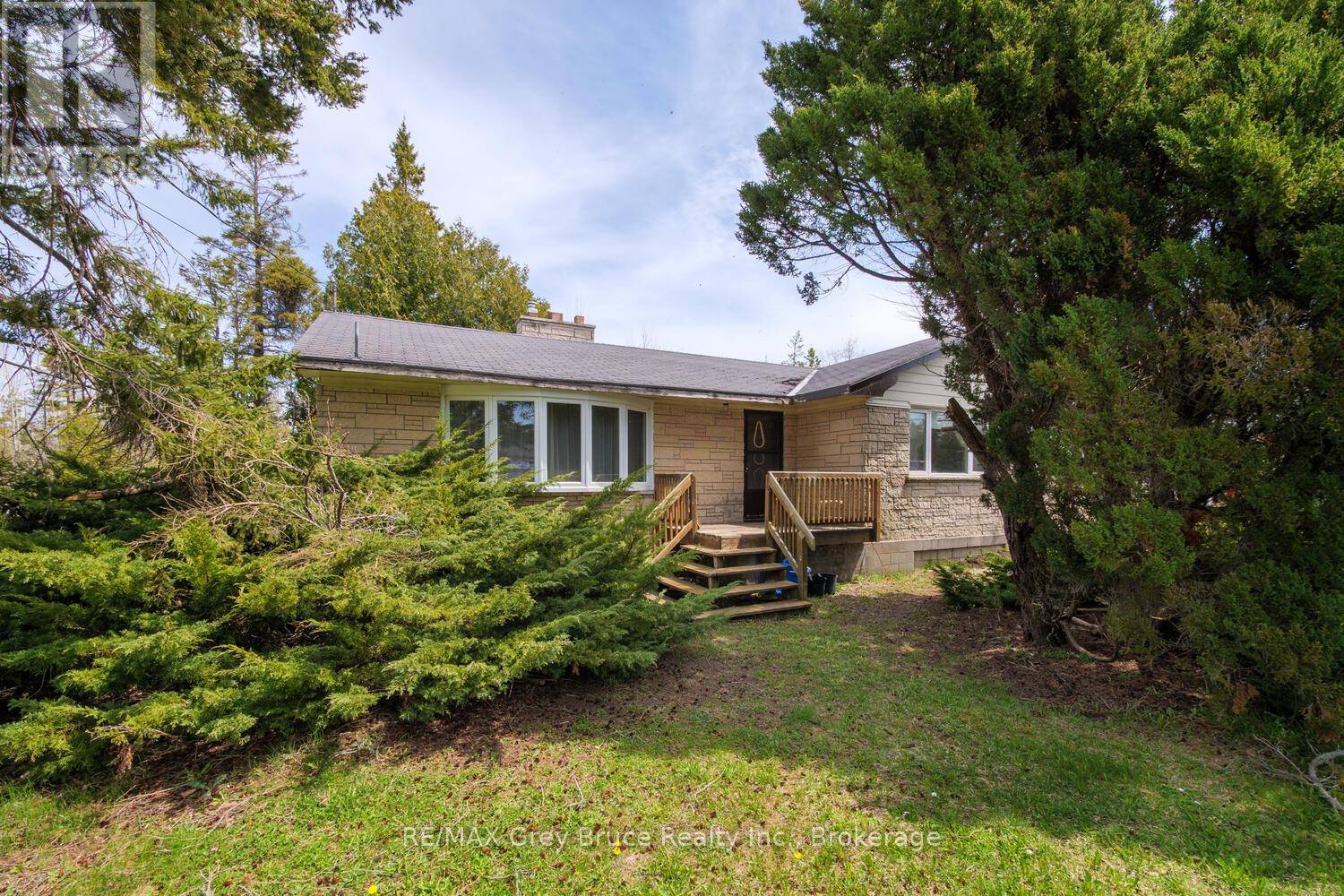 Northern Bruce Peninsula, ON N0H2R0,7382 HIGHWAY 6 HIGHWAY