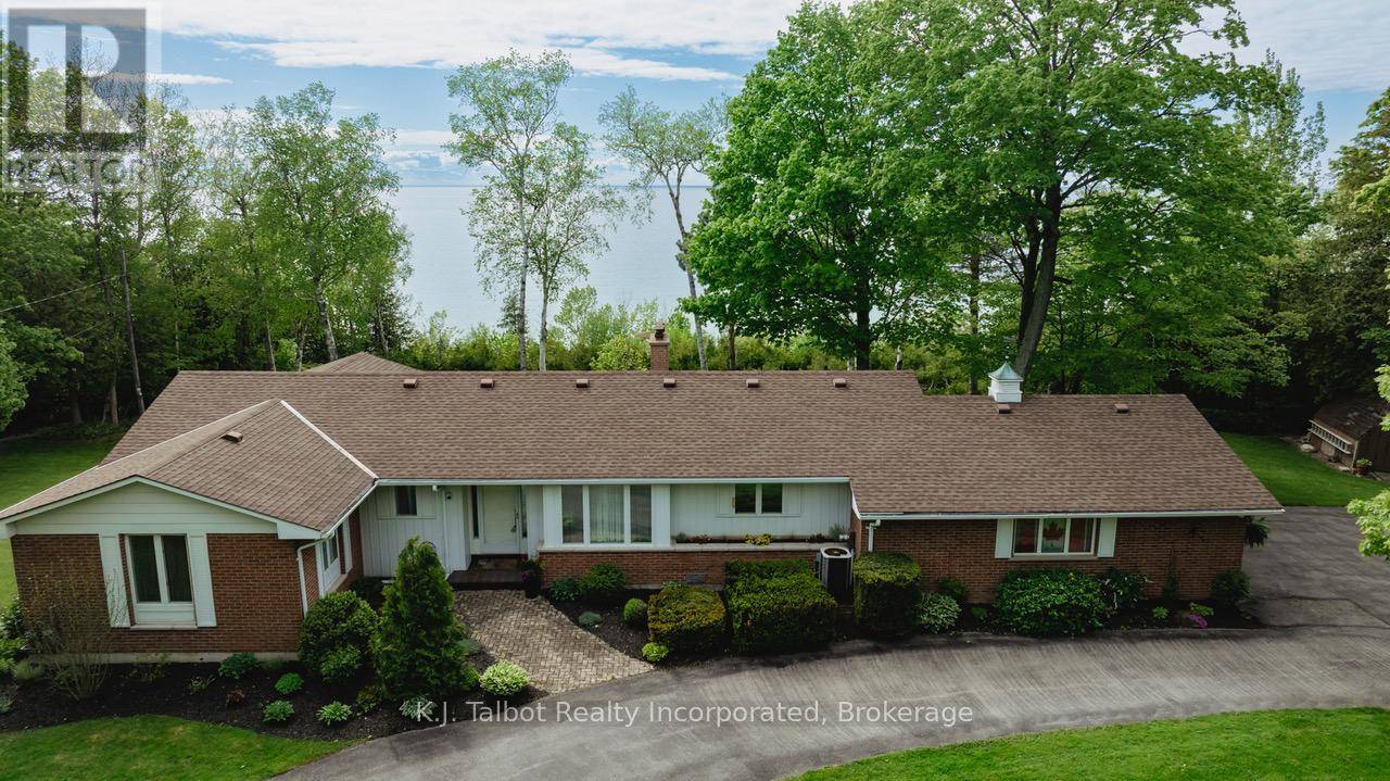 Ashfield-colborne-wawanosh (colborne), ON N7A3Y2,82099 SUNSET LANE S