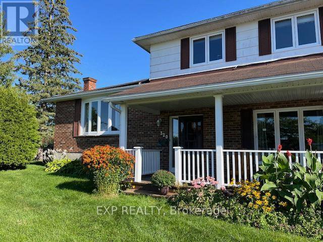 Renfrew, ON K7V4L7,320 FRANCIS STREET