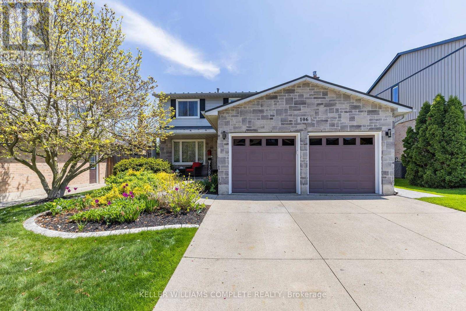 Hamilton (stoney Creek), ON L8G4S4,106 MAPLE DRIVE