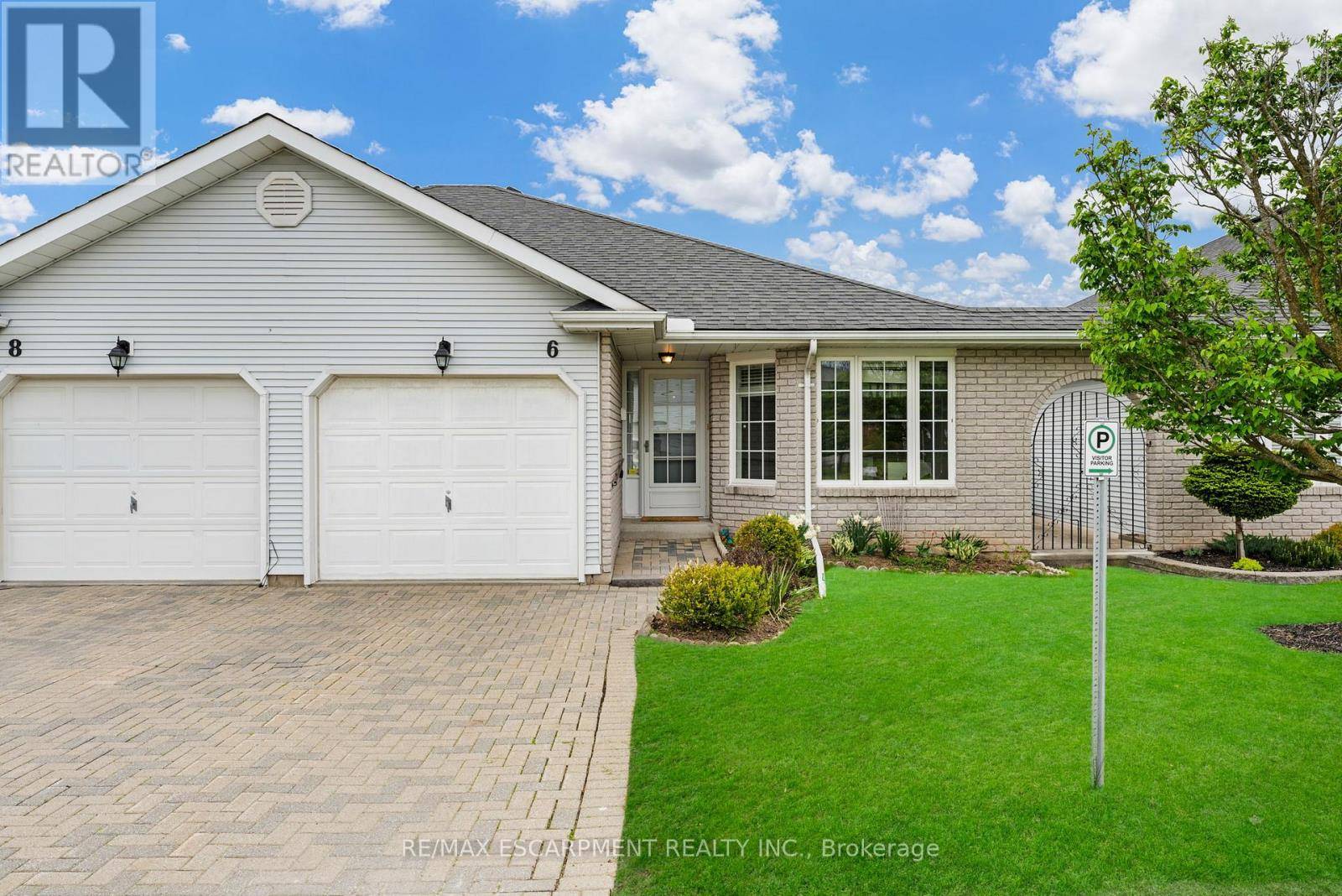 West Lincoln (smithville), ON L0R2A0,6 VILLAGE DRIVE