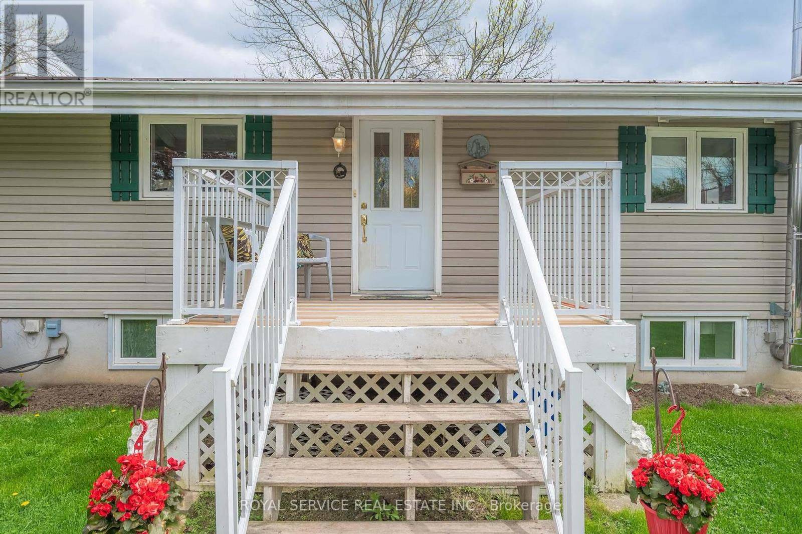 Otonabee-south Monaghan, ON K0L2G0,537 FOLEY ROAD
