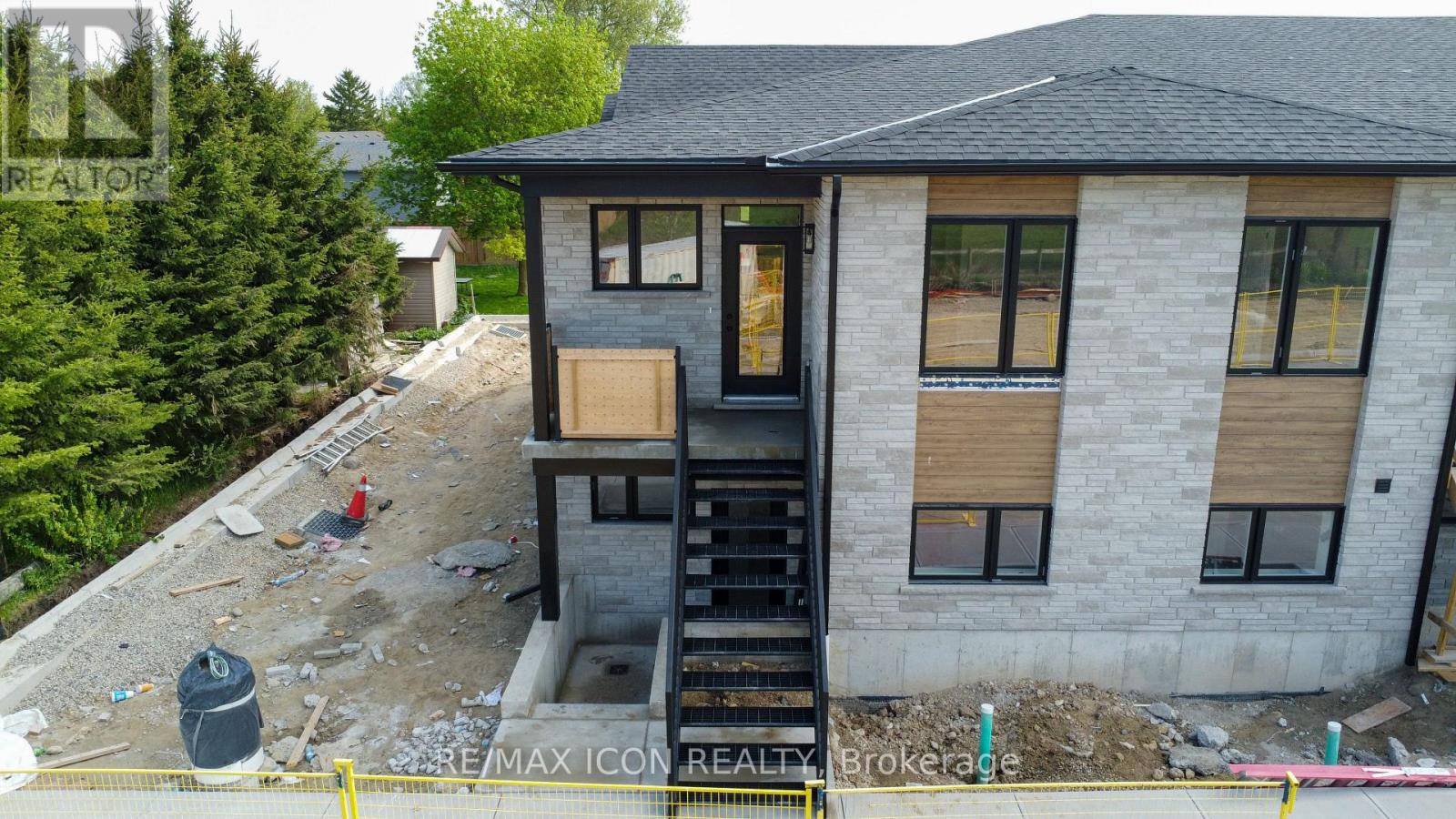 Wellington North (mount Forest), ON N0G2L2,440 Wellington ST East #5