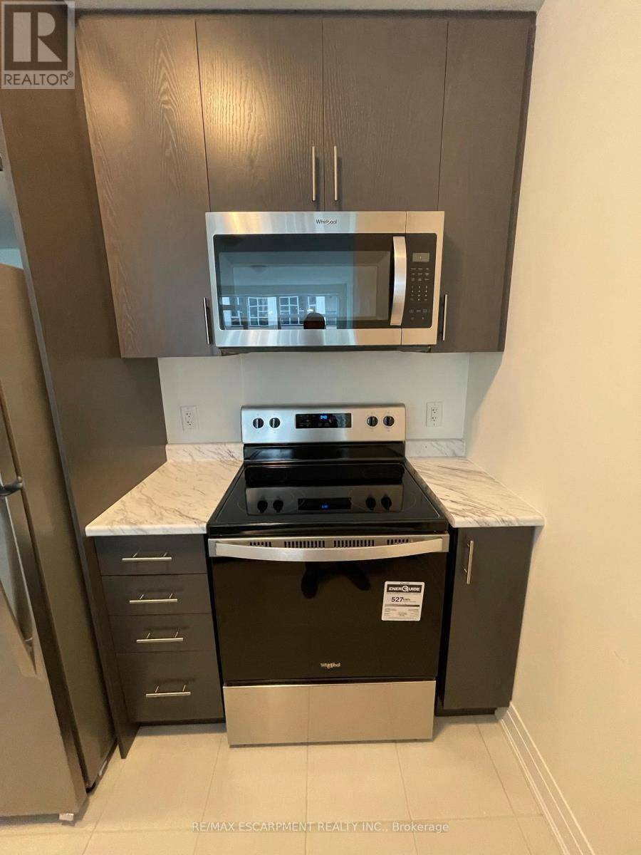 Grimsby (grimsby Beach), ON L3M0G6,16 Concord PL #334