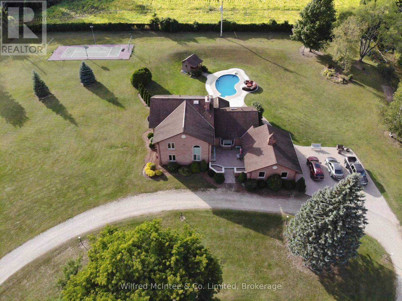 North Huron (wingham), ON N0G2W0,75 MARY STREET