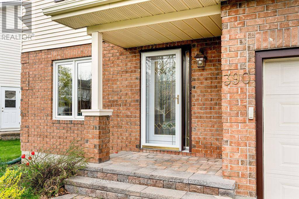 Ottawa, ON K1L8L3,390 PAULINE CHARRON PLACE