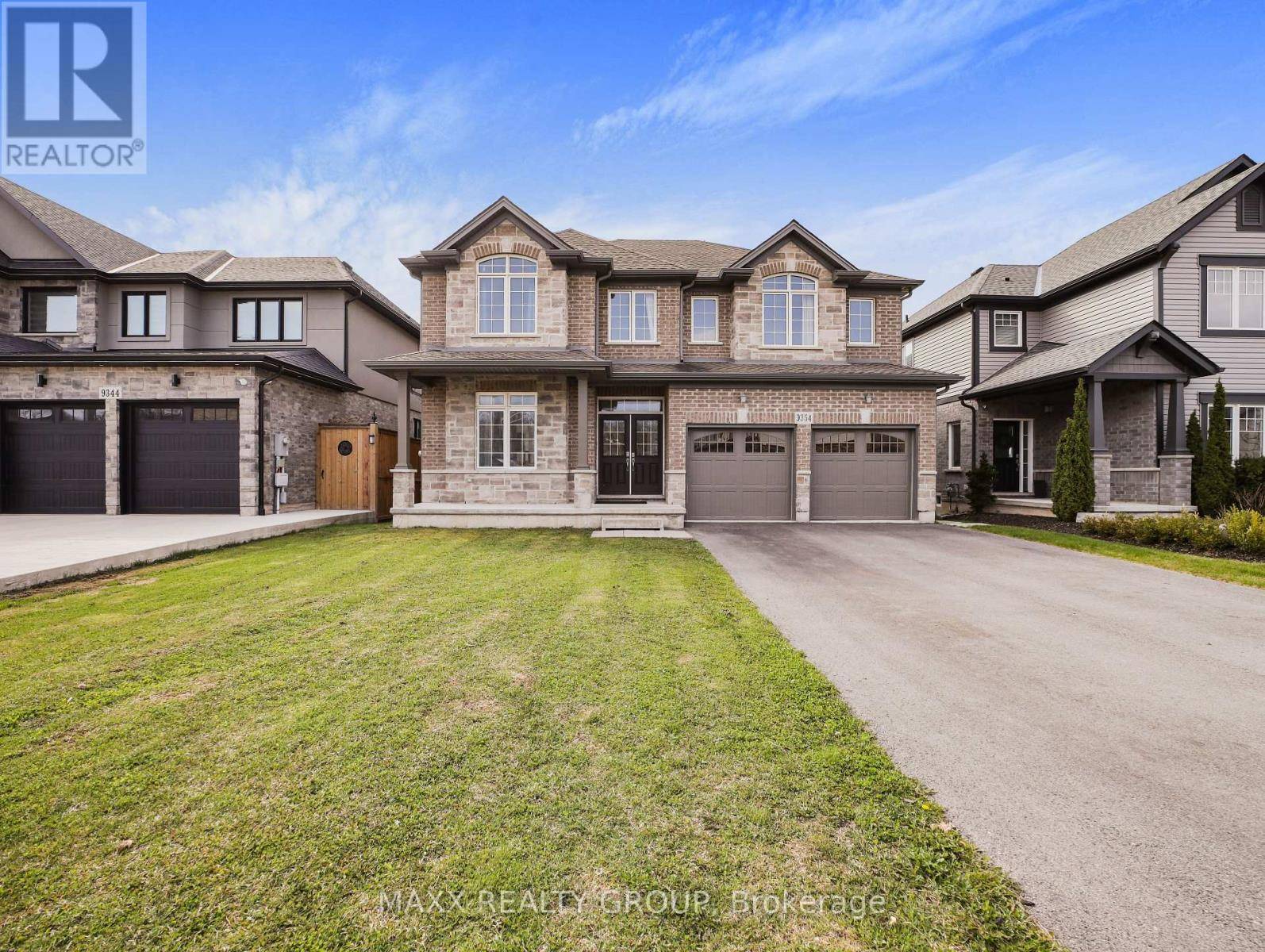 Niagara Falls (forestview), ON L2H0M3,9354 SHOVELLER DRIVE