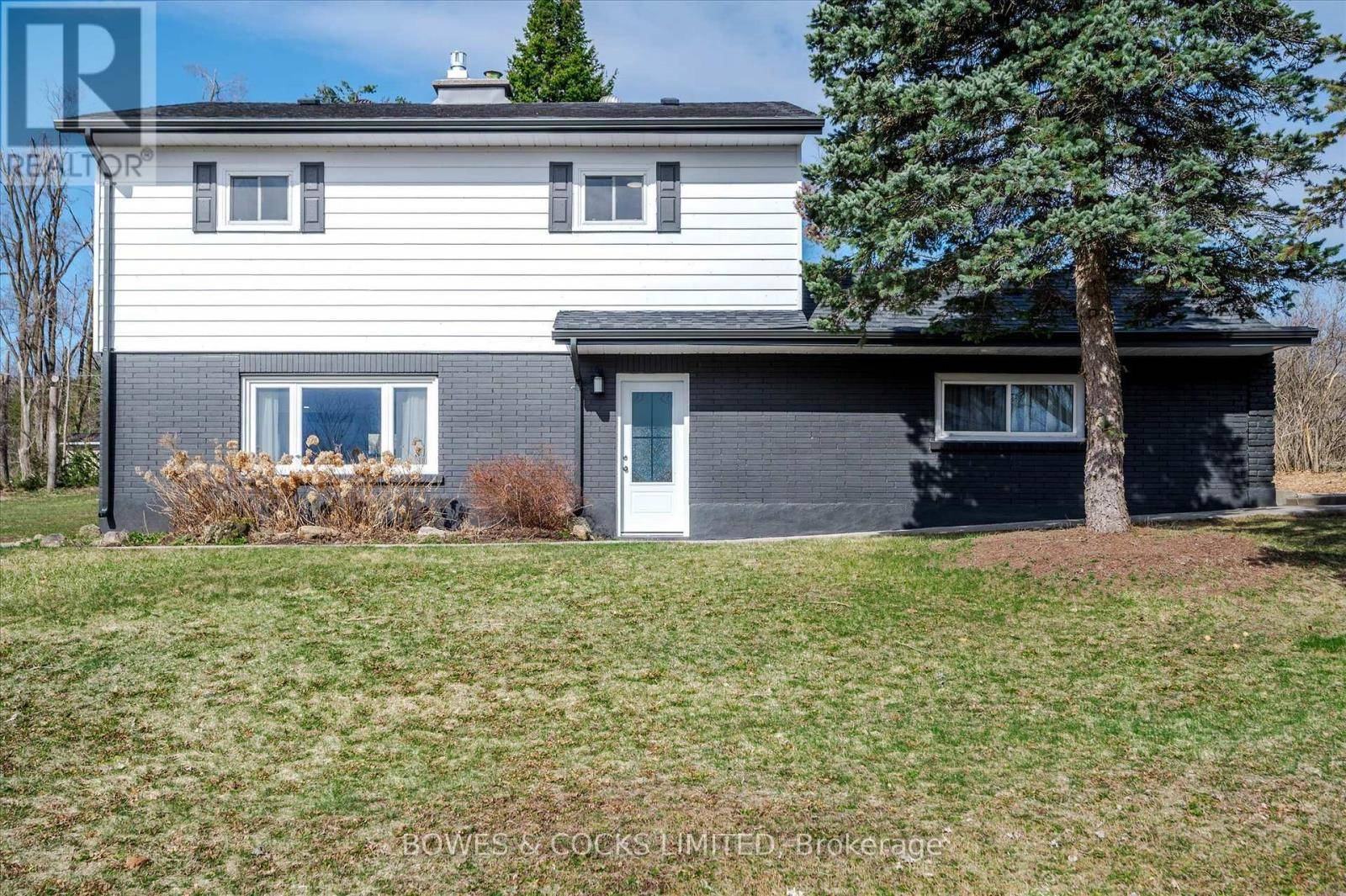 Selwyn, ON K9J6X5,1695 KILLORAN ROAD