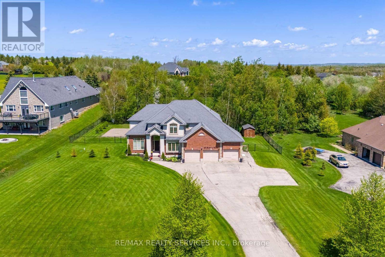 East Garafraxa, ON L9W7L9,24 BROOKHAVEN CRESCENT