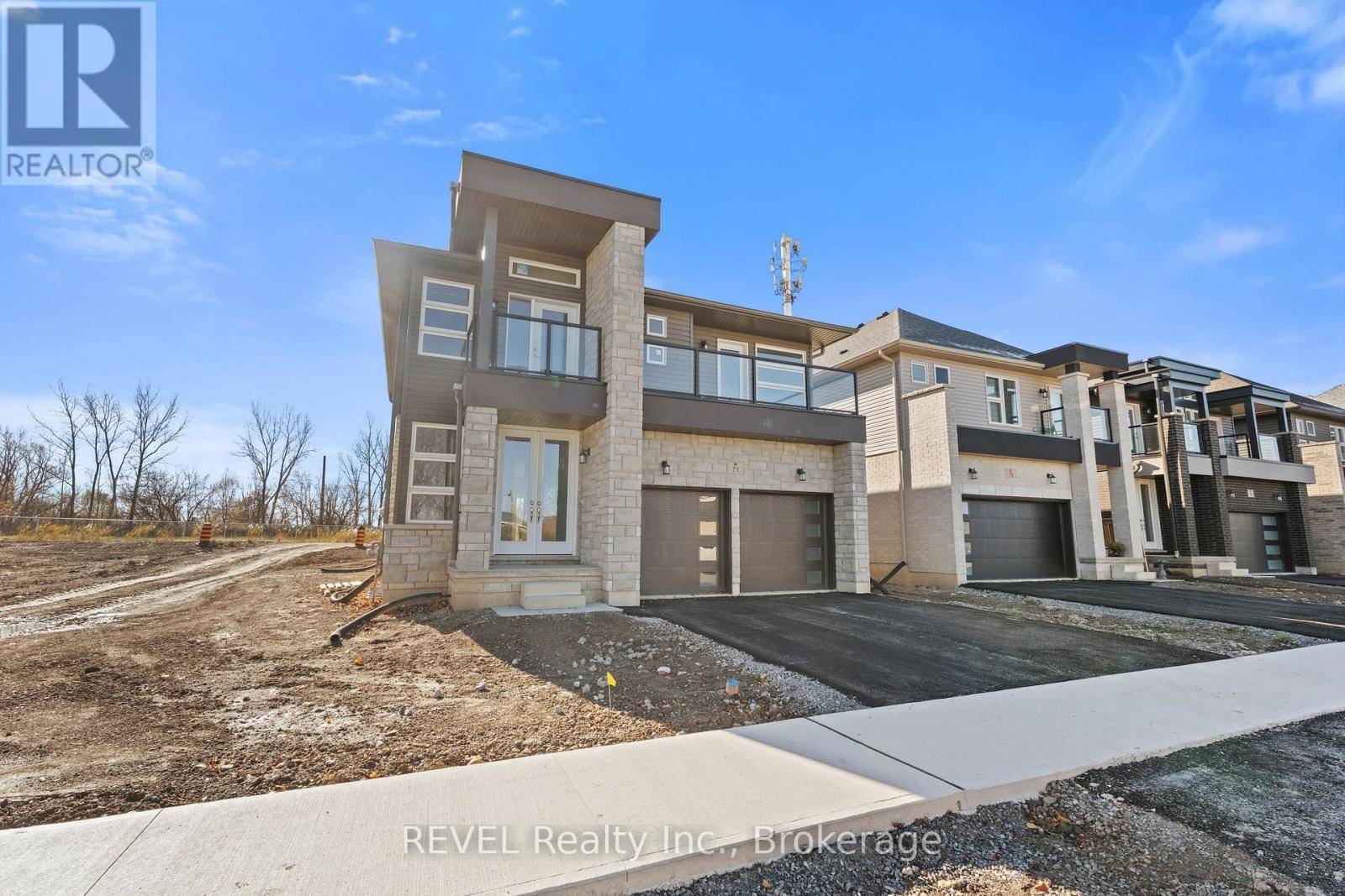 Welland (lincoln/crowland), ON L3B1Z4,71 LAUGHER AVENUE